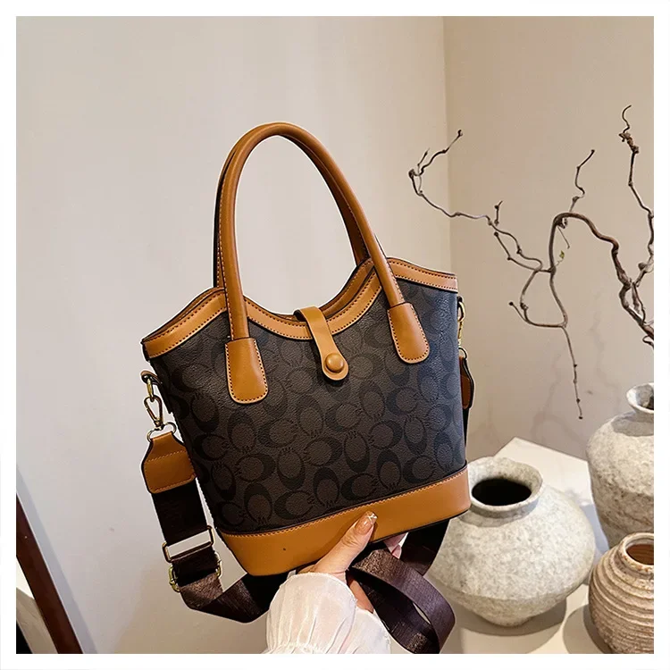 Women's Super Popular Large-Capacity Design Bag-New Fashion Trendy, Versatile Practical Go-Out Bag, Fits Shoulder/Messenger Wear - Image 31