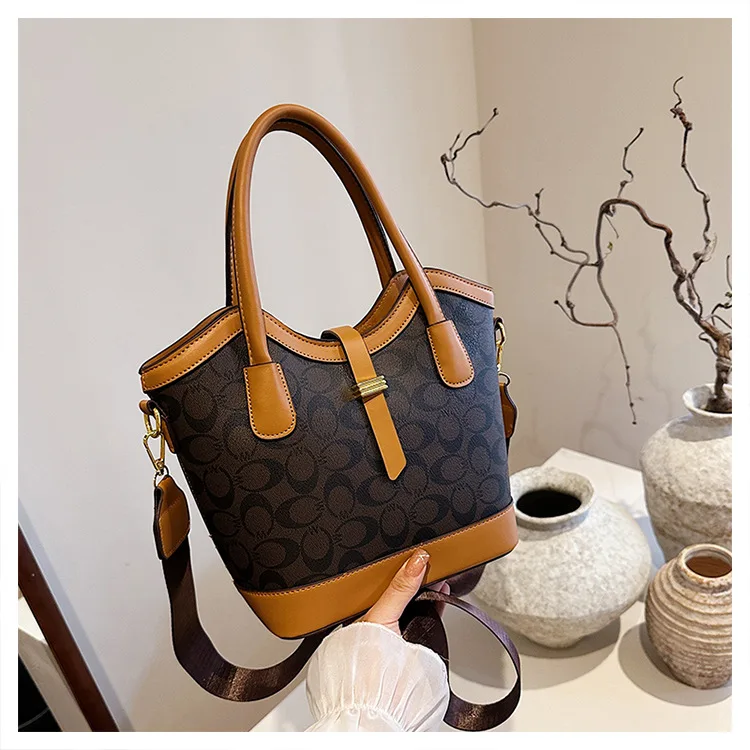 Women's Super Popular Large-Capacity Design Bag-New Fashion Trendy, Versatile Practical Go-Out Bag, Fits Shoulder/Messenger Wear - Image 32